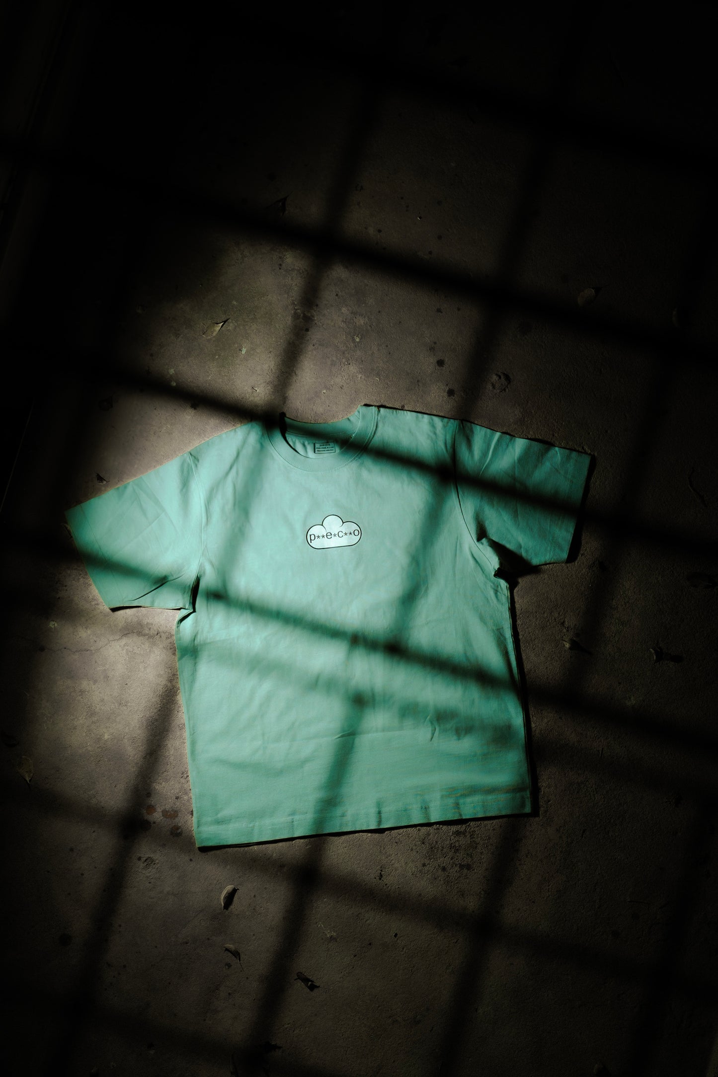 ¨Trippin¨ Tee Green