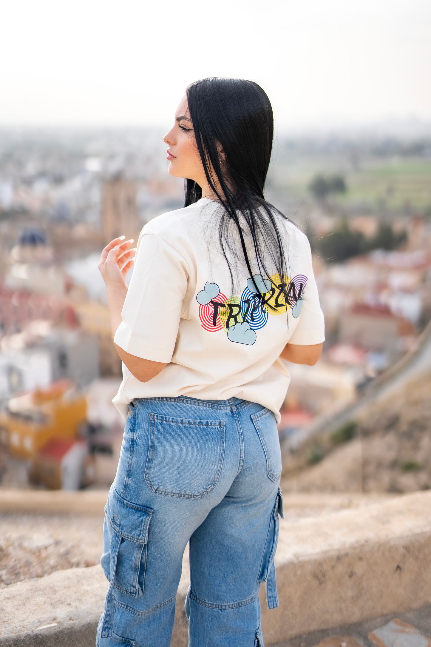 ¨Trippin¨ Tee Beige